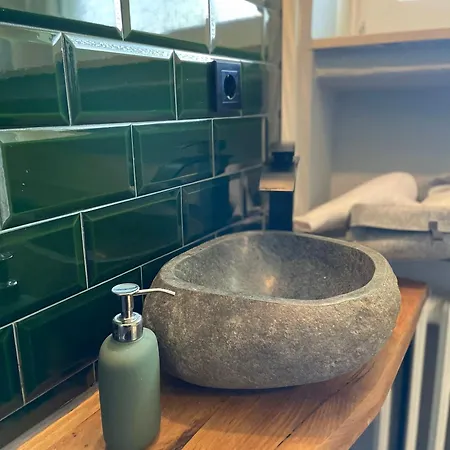 Lightquartier Mountain Nest -balkon